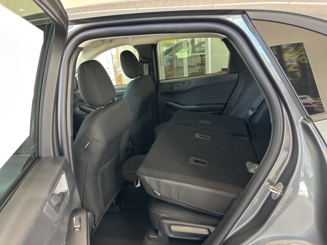 2025 Ford Escape Active photo 30
