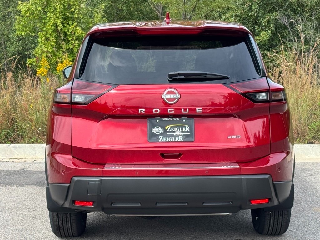 2026 Nissan Rogue SV photo 6