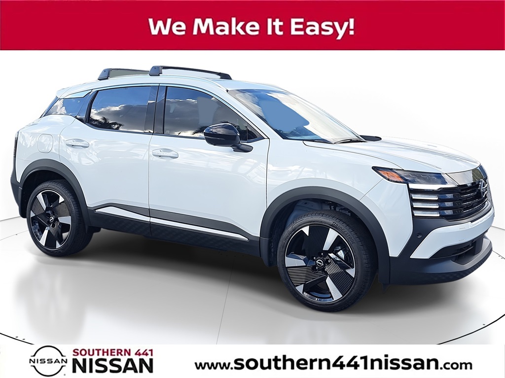 2026 Nissan KICKS SR's photo