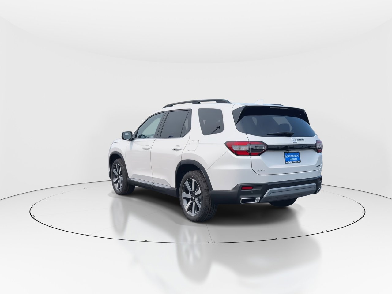 2025 Honda Pilot Touring photo 6