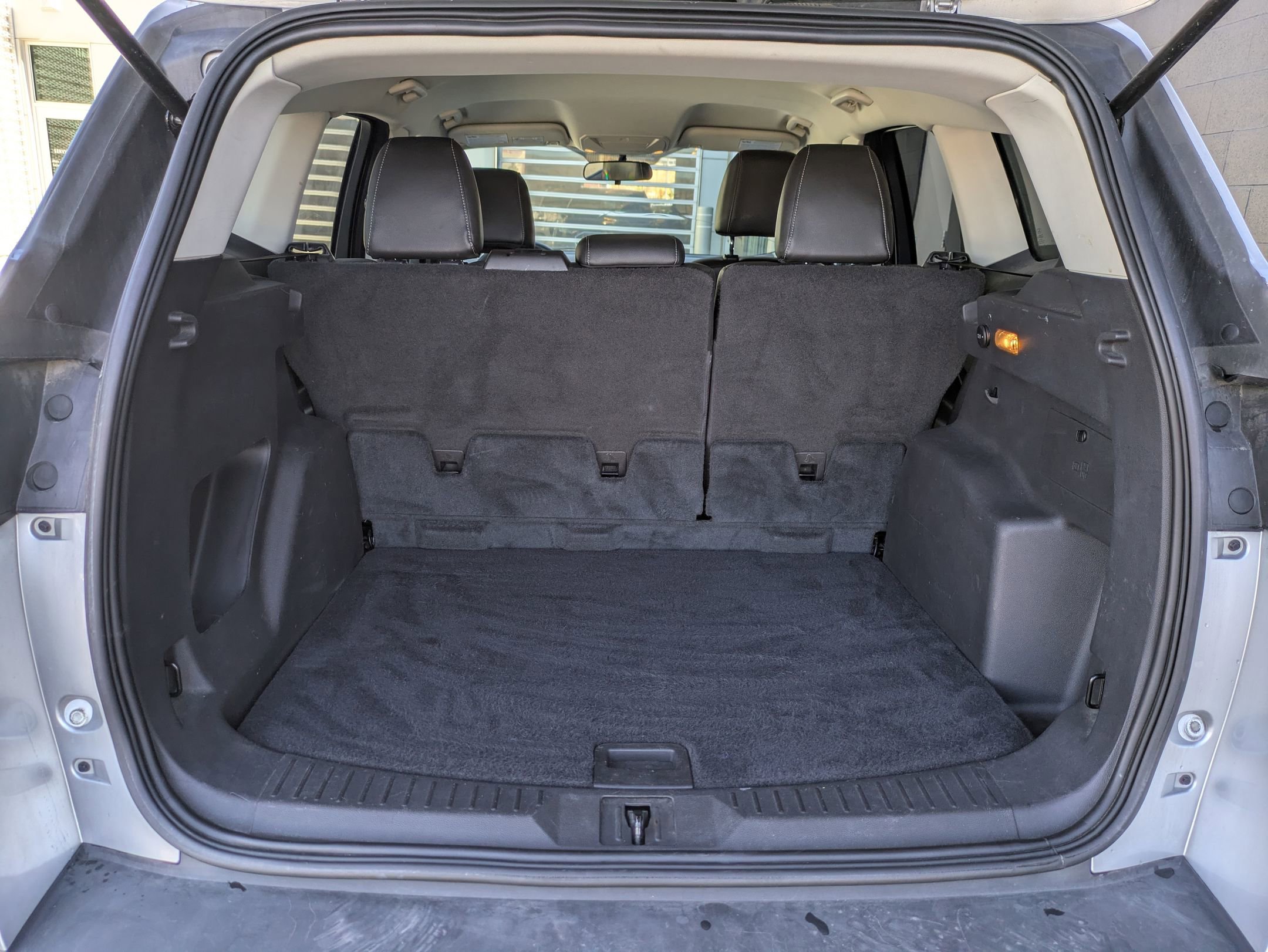 2015 Ford Escape SE photo 24