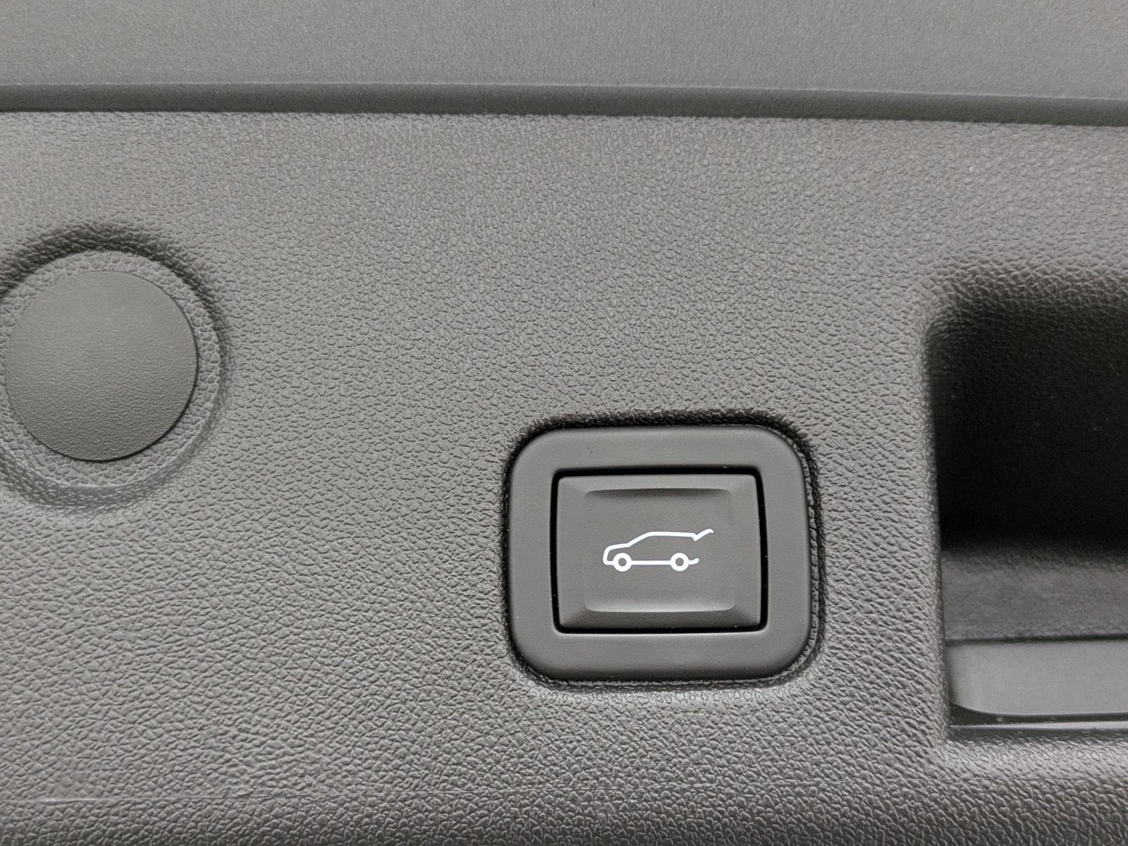 2024 Chevrolet Equinox LT photo 11