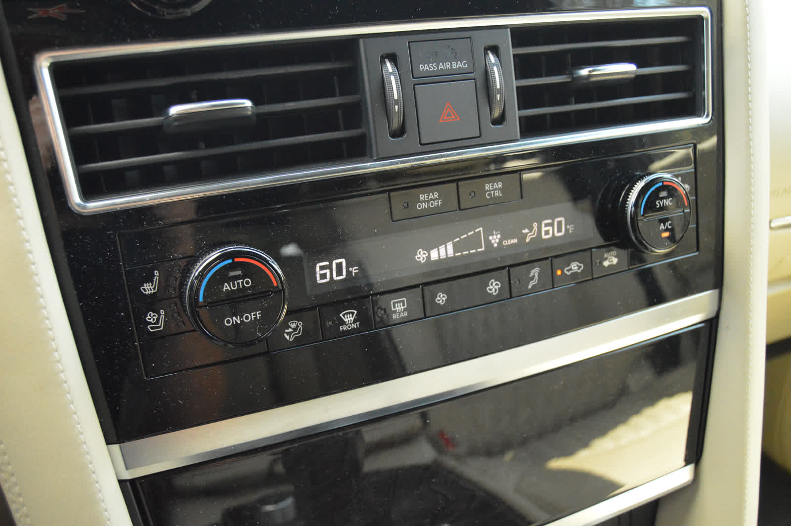 2022 Infiniti QX80 Sensory photo 15