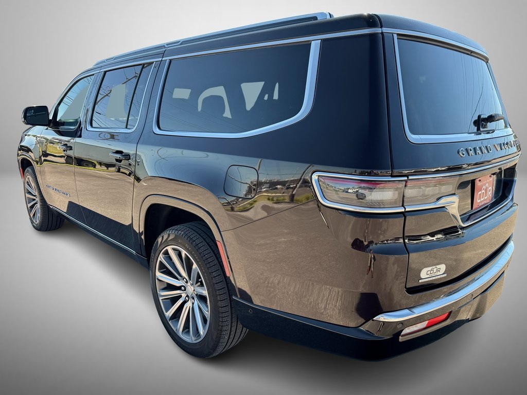 2023 Jeep Grand Wagoneer L II photo 4