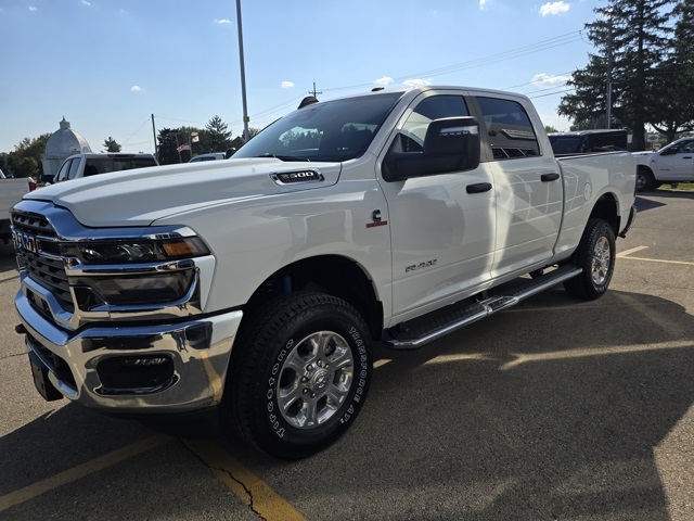 2025 Ram 2500 Big Horn photo 4