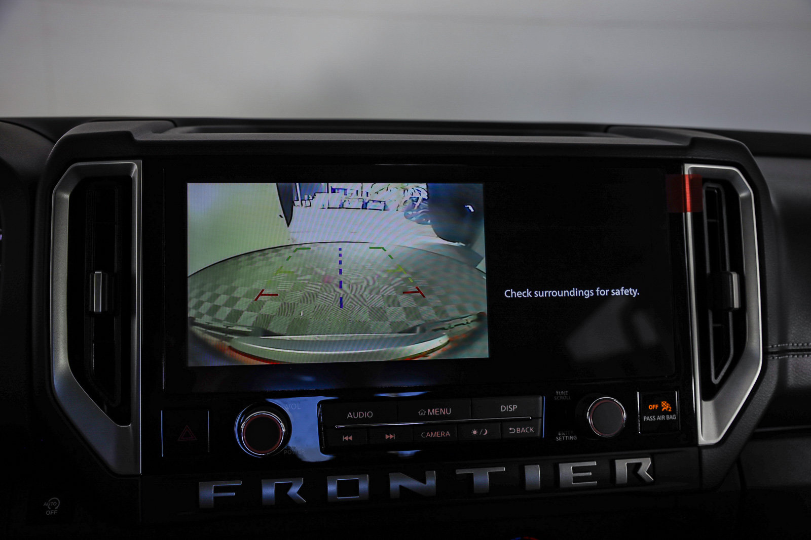 2025 Nissan Frontier SV photo 23