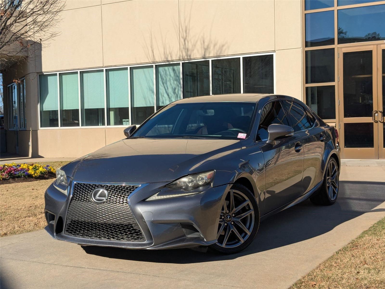 2014 Lexus IS Base's photo