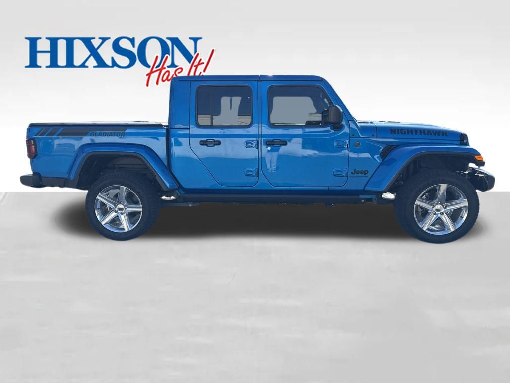 2024 Jeep Gladiator photo 4