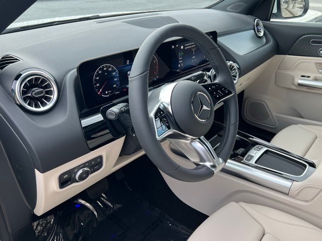 2025 Mercedes Benz GLA 250 4MATIC photo 17