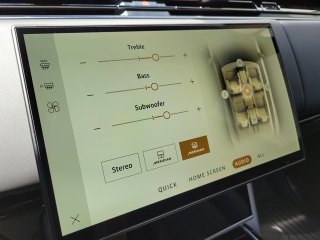 2024 Land Rover Range Rover SE photo 29