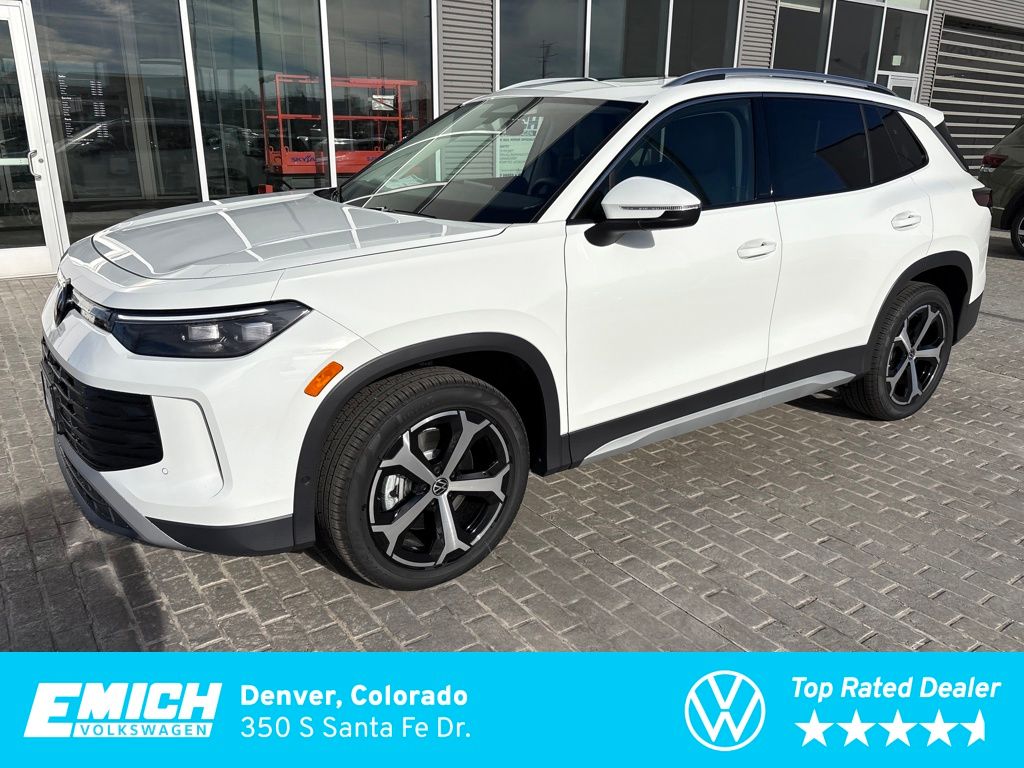 2026 Volkswagen Tiguan SE's photo