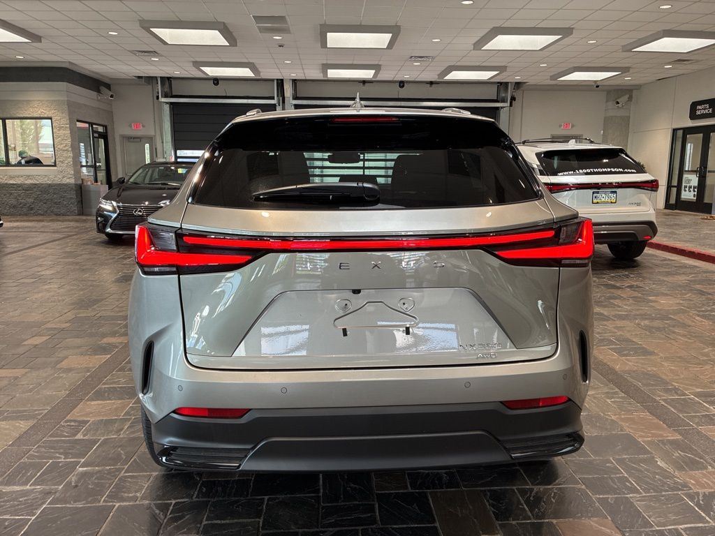 2025 Lexus NX 350 Premium AWD photo 4