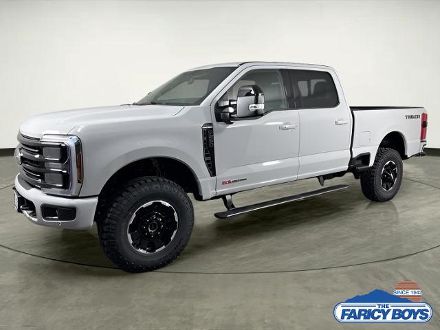 2025 Ford F-250 Super Duty Platinum's photo