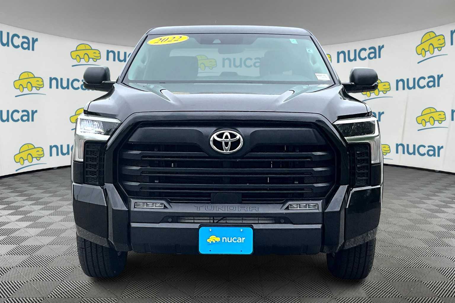 2022 Toyota Tundra SR5 photo 2