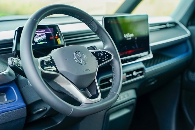 2025 Volkswagen ID. Buzz Pro S photo 9