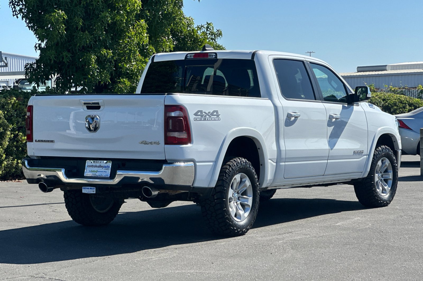 2022 Ram 1500 Laramie photo 4