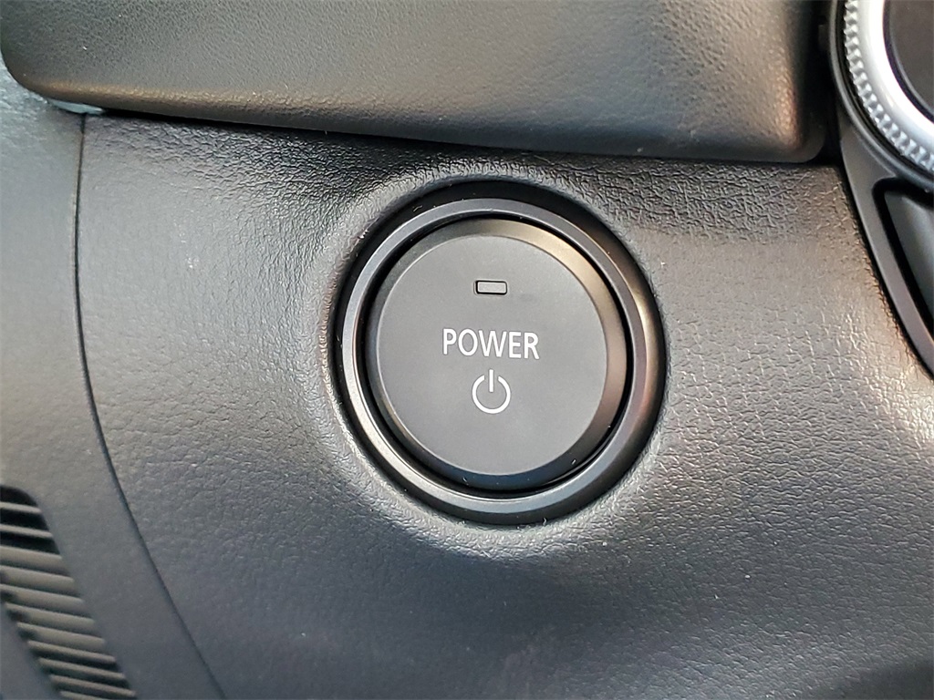 2025 Mazda CX-50 Premium photo 30