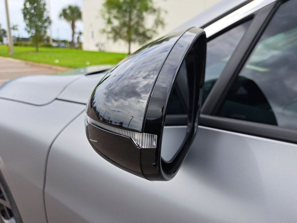 2026 Kia K5 GT-Line photo 12