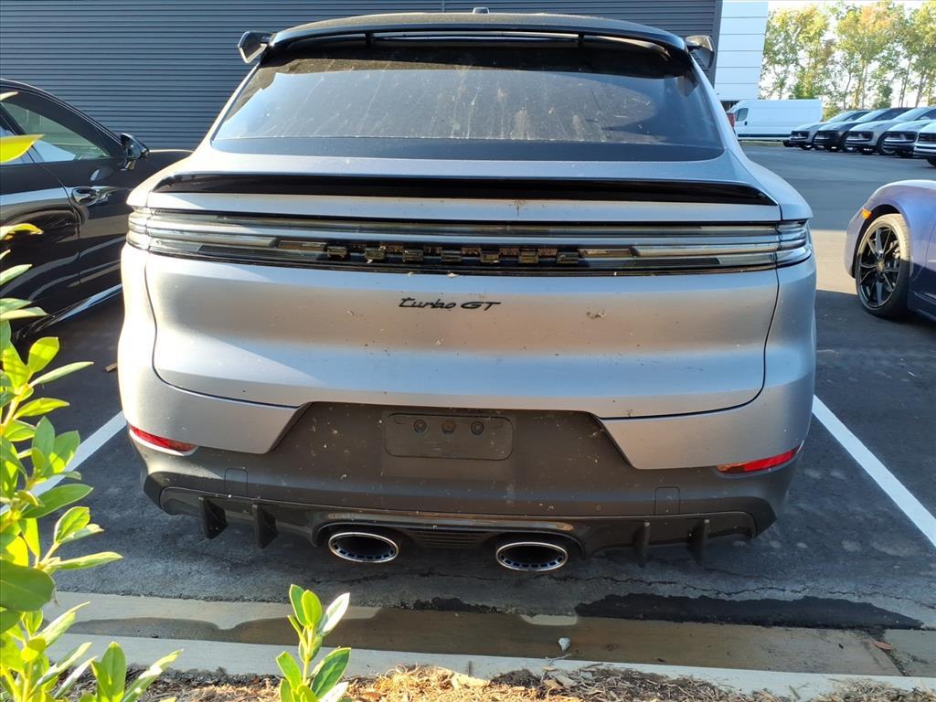 2024 Porsche Cayenne Turbo GT photo 5