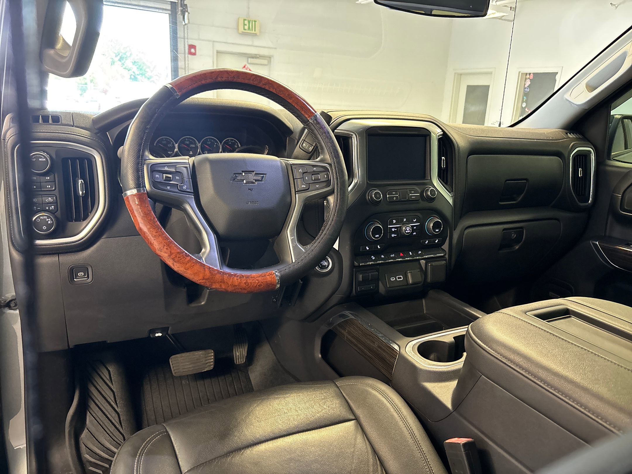 2021 Chevrolet Silverado 1500 RST photo 4