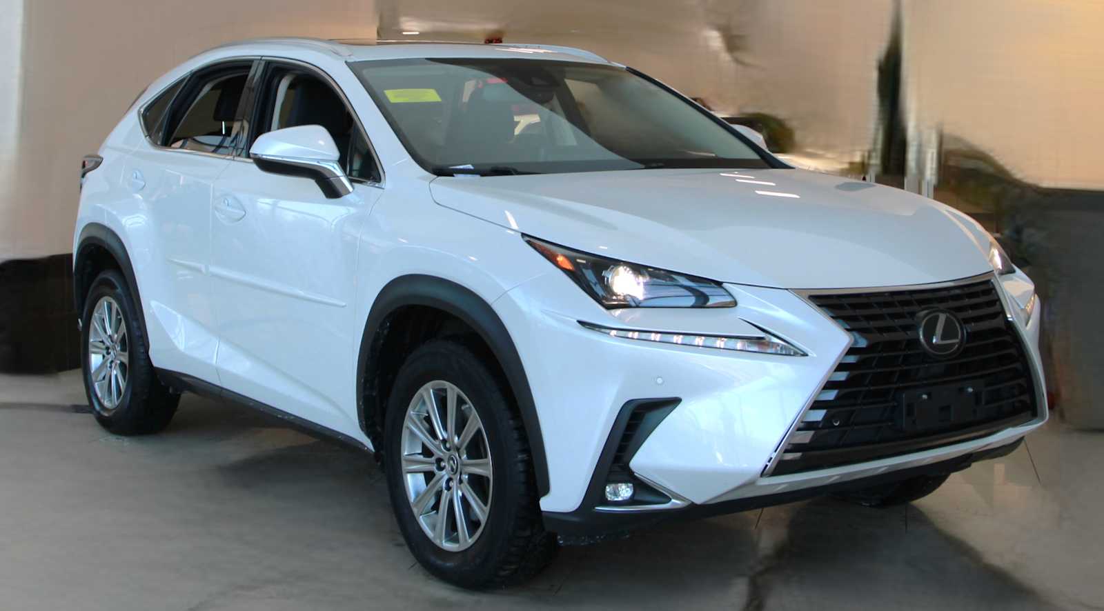 2020 Lexus NX 300's photo