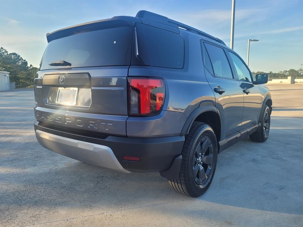 2026 Honda Passport photo 5