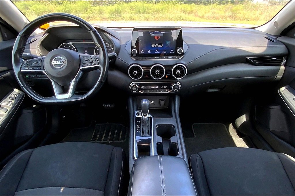 2021 Nissan Sentra SV photo 14