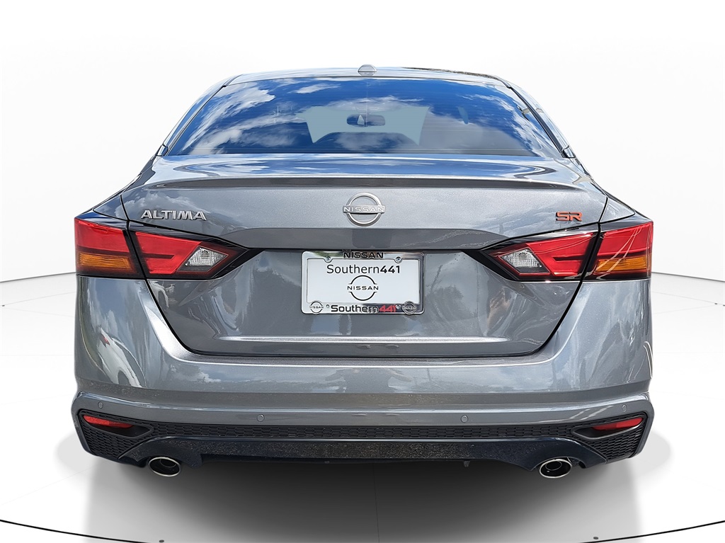 2025 Nissan Altima 2.5 SR photo 6