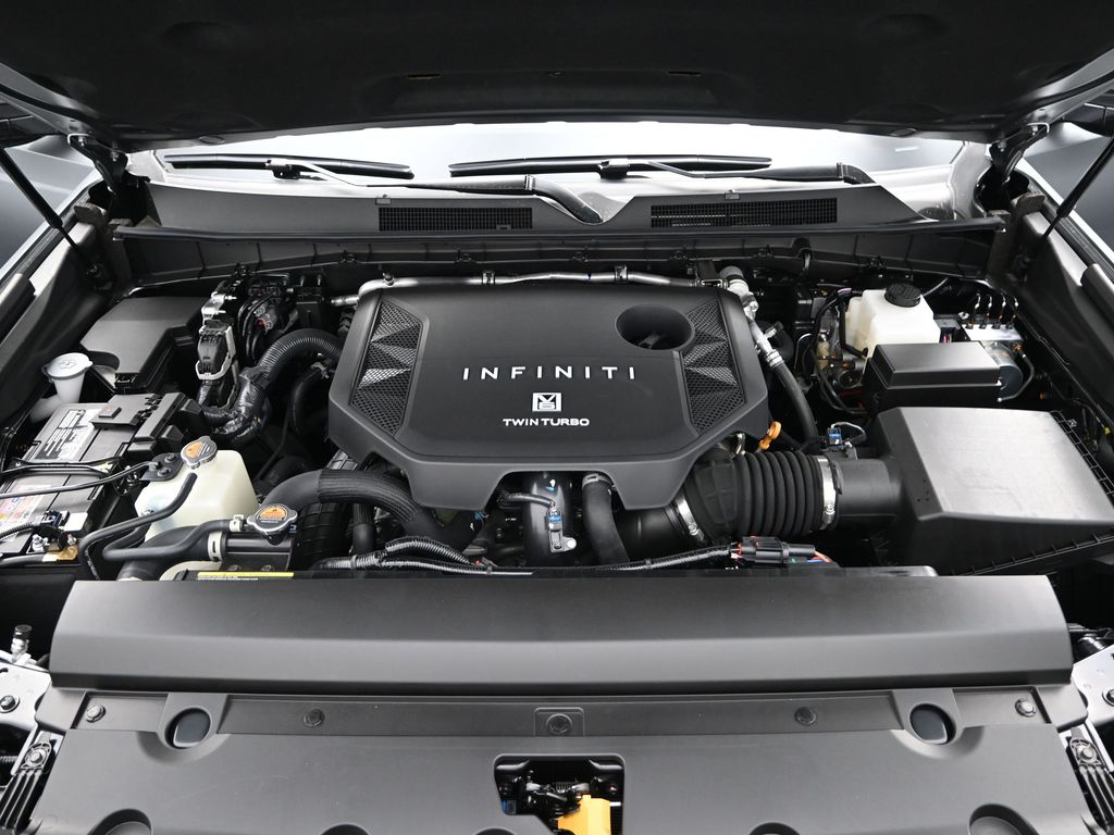 2026 Infiniti QX80 photo 18