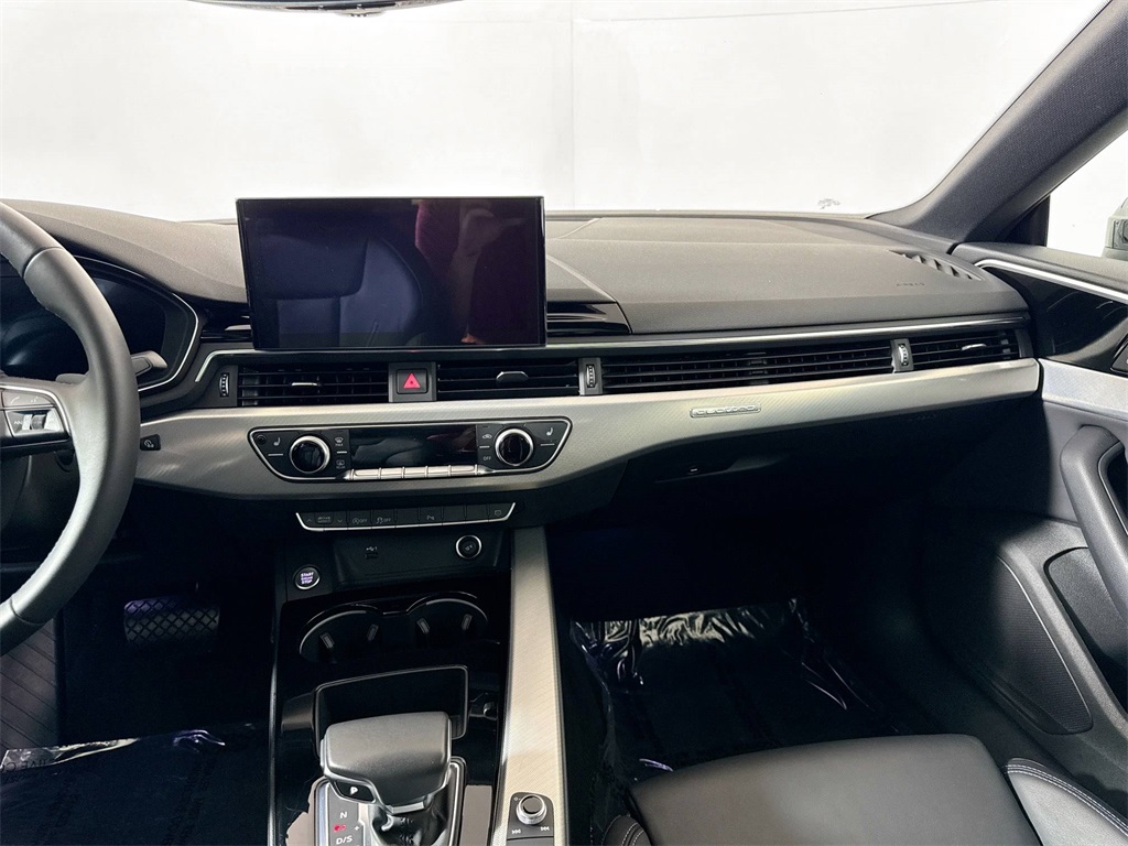 2025 Audi A5 45 S line Premium photo 9