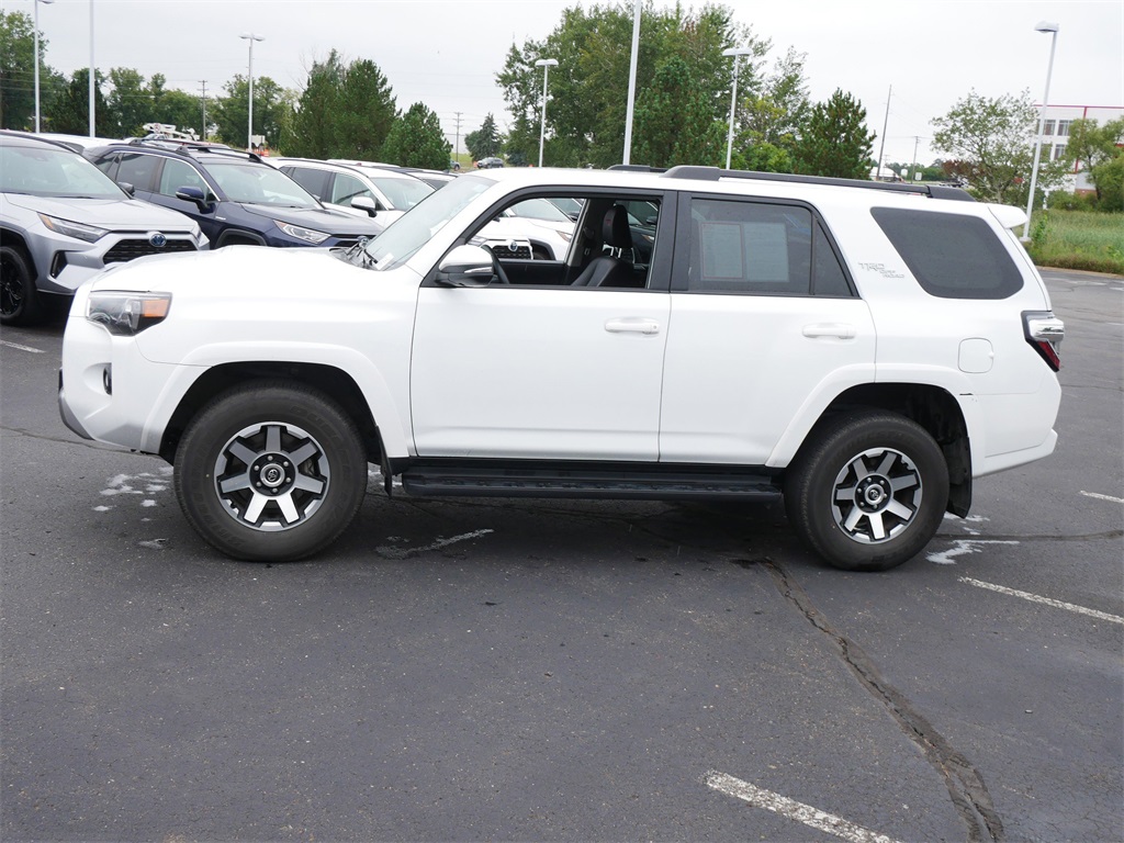 2024 Toyota 4Runner TRD Off-Road Premium photo 5