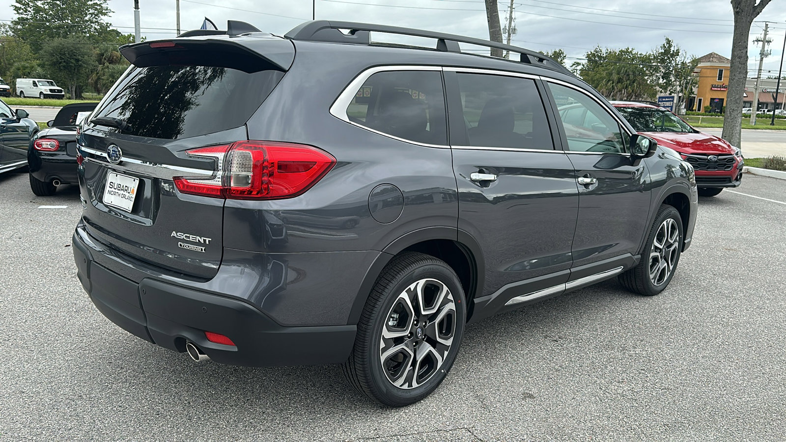 2025 Subaru Ascent Touring photo 25