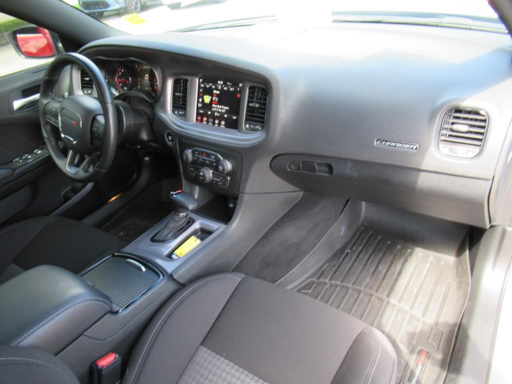 2023 Dodge Charger R/T photo 11