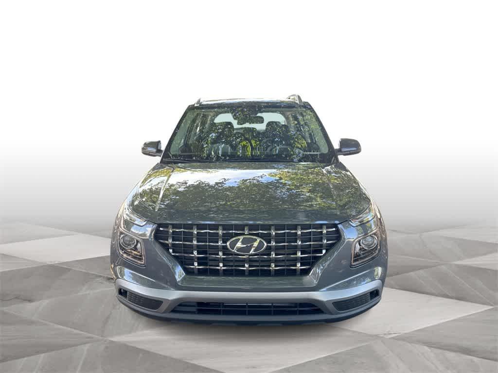 2025 Hyundai Venue SEL photo 3