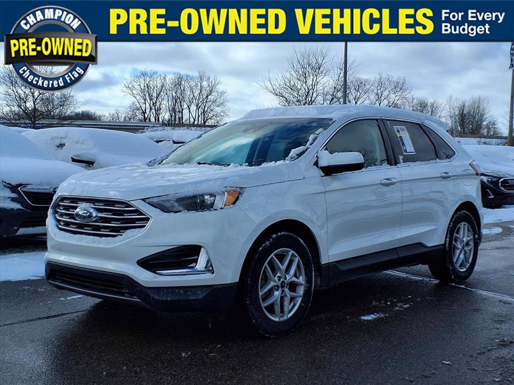 2022 Ford Edge SEL's photo