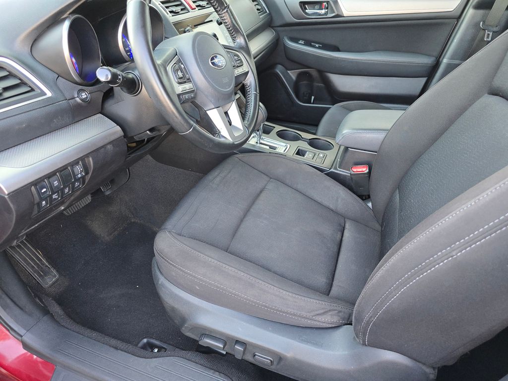 2016 Subaru Legacy 2.5i Premium photo 14