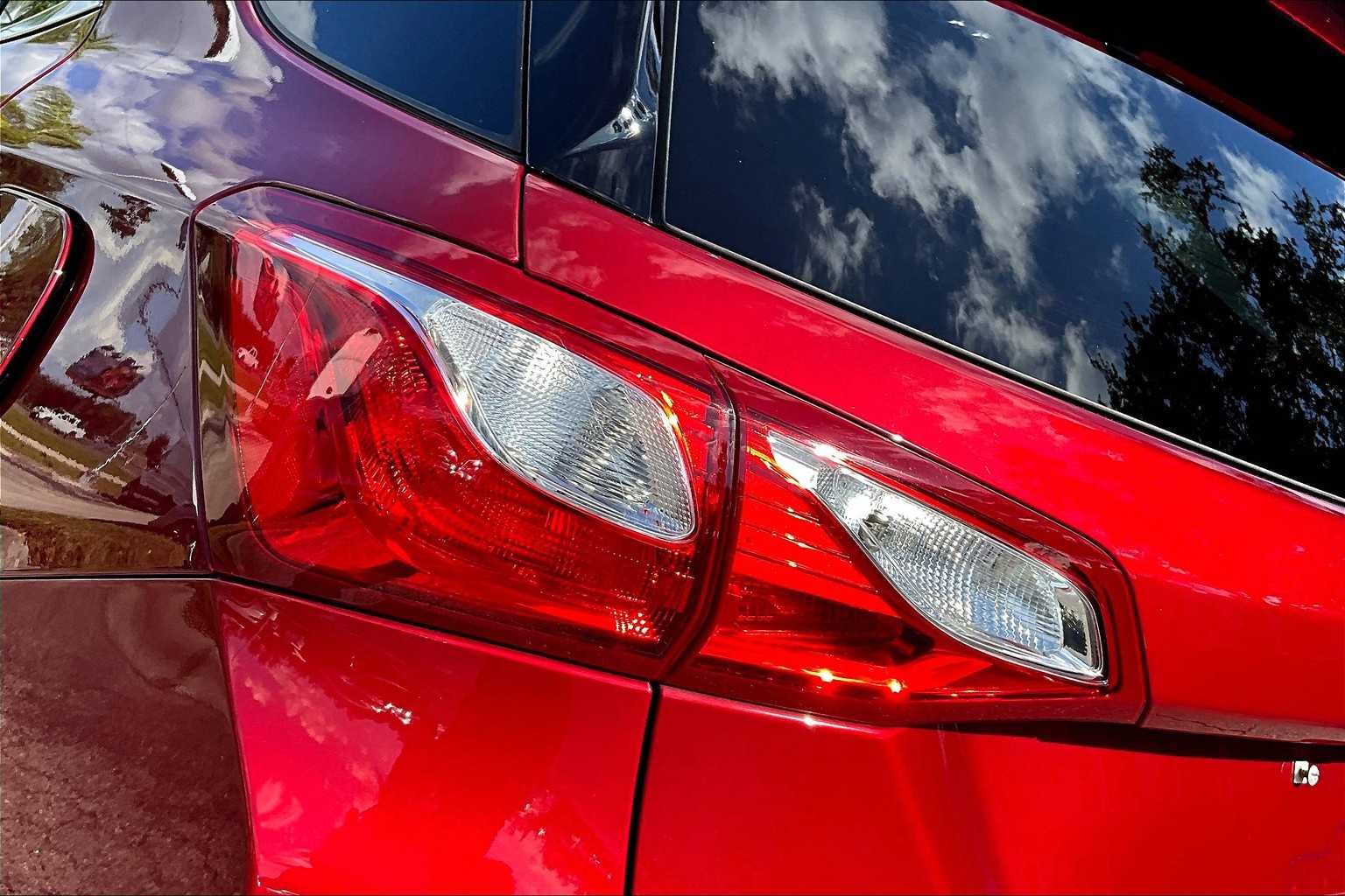 2020 Chevrolet Equinox LT photo 27