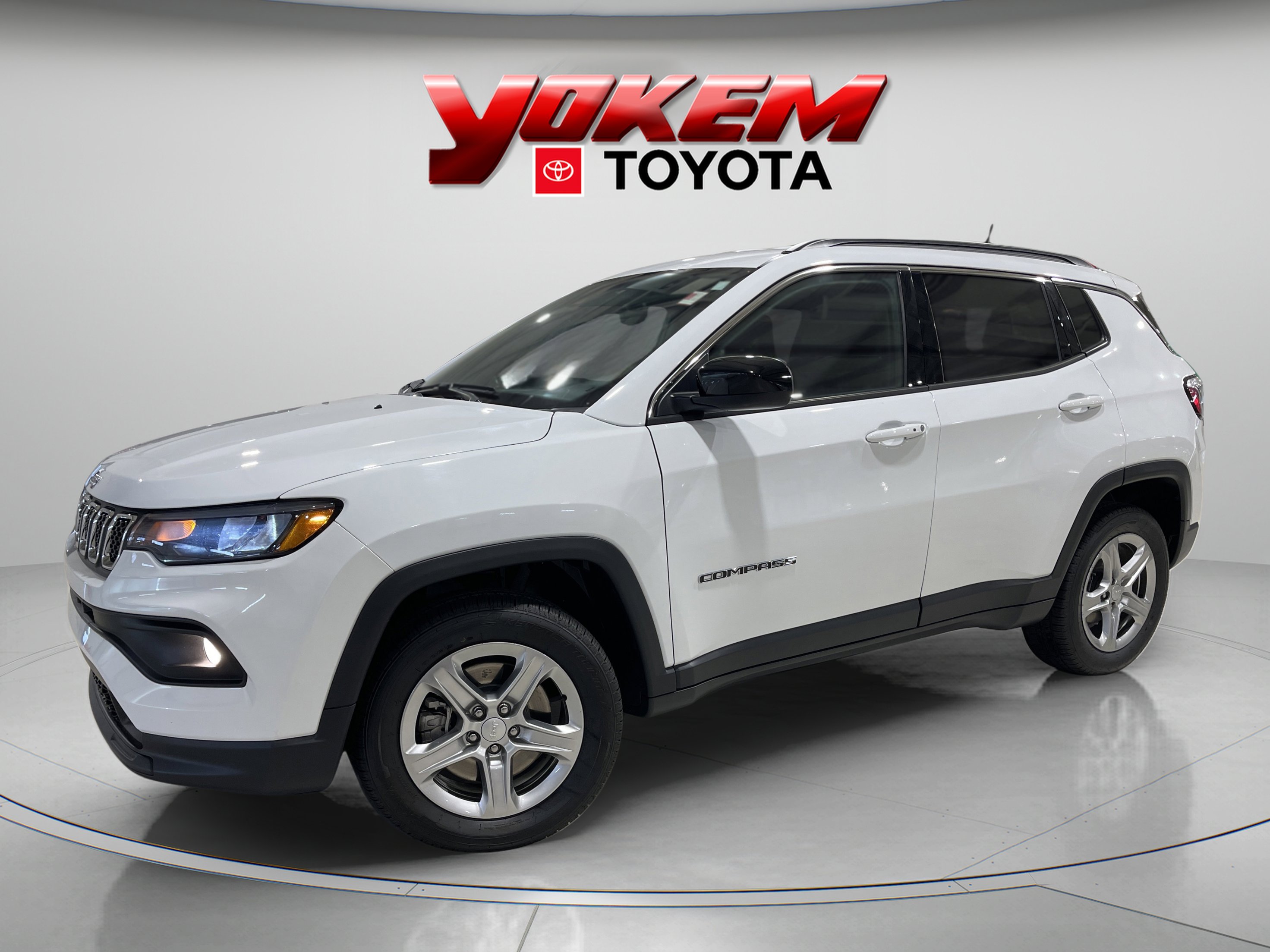 2024 Jeep Compass Latitude's photo