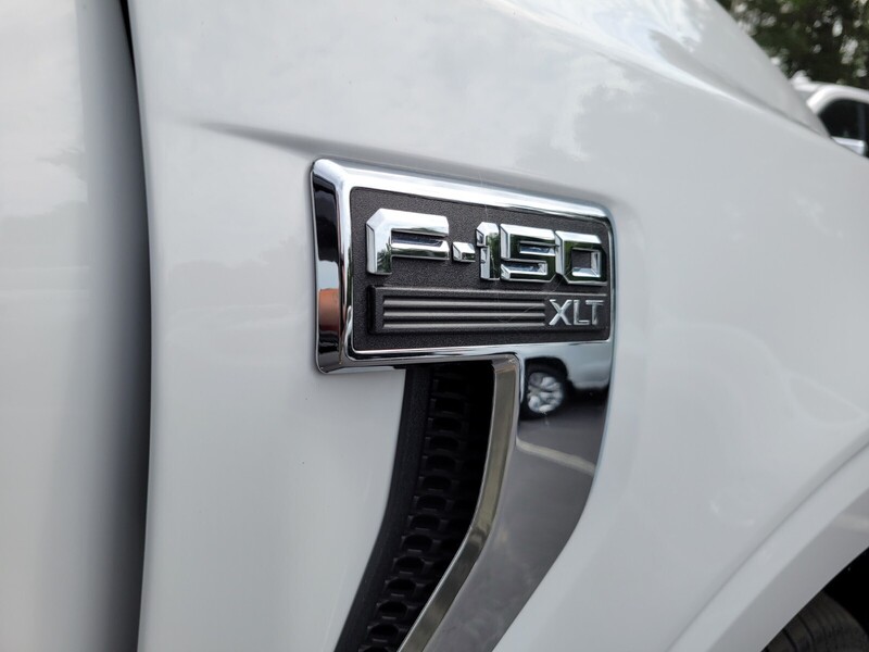 2024 Ford F-150 XLT photo 13
