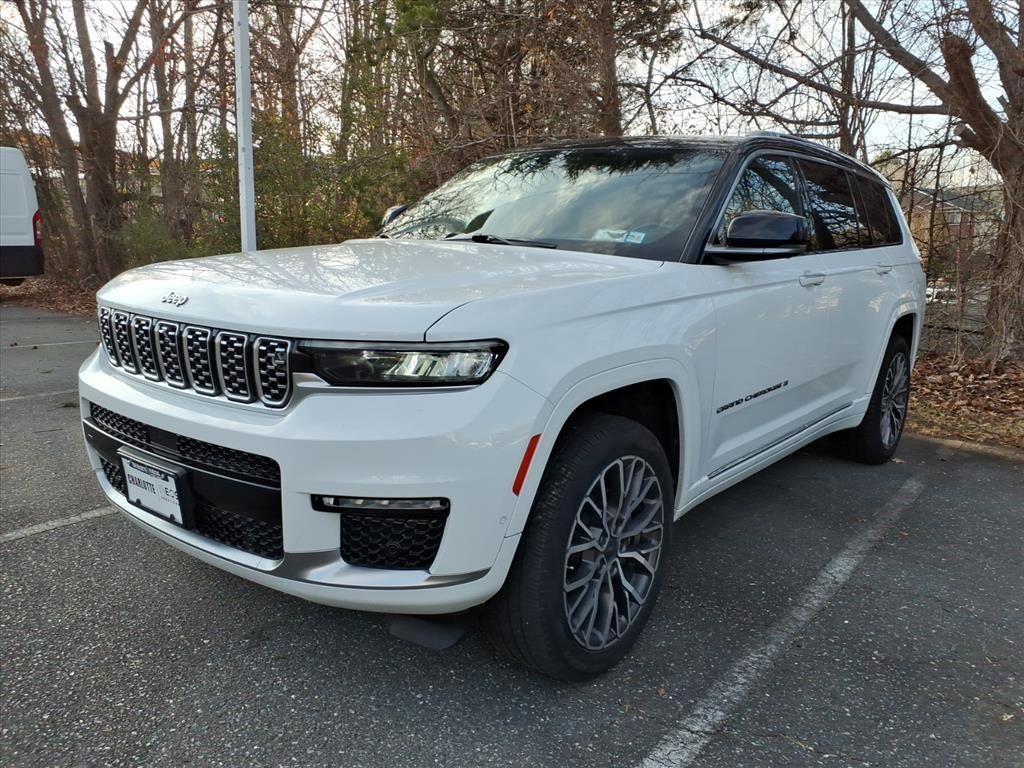 2021 Jeep Grand Cherokee L Summit Reserve's photo