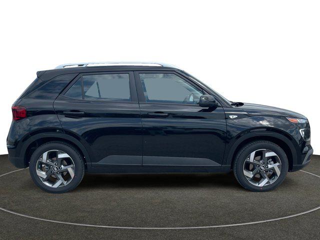 2025 Hyundai Venue SEL Limited photo 5