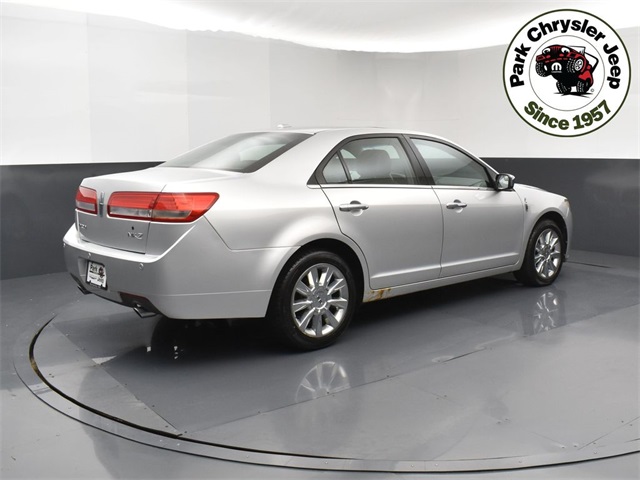 2012 Lincoln MKZ Base photo 6
