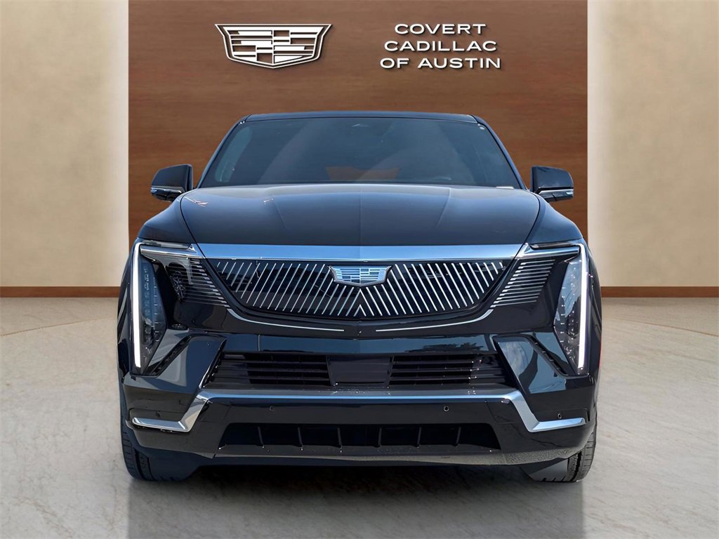 2025 Cadillac Escalade IQ Luxury photo 4