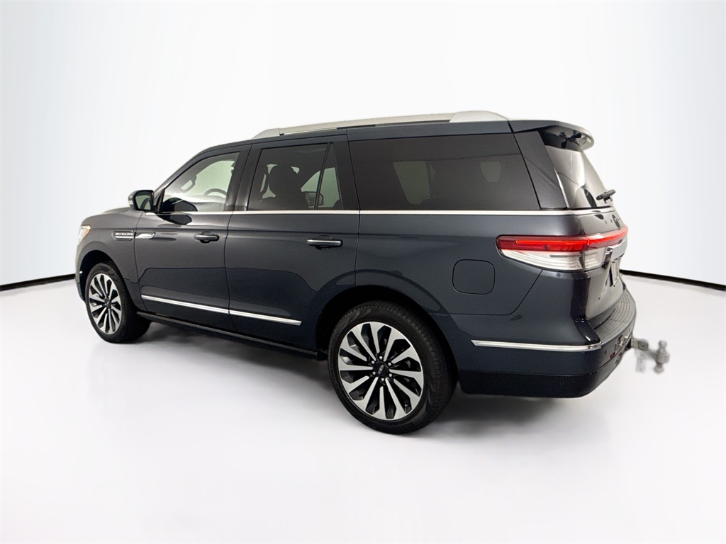 2024 Lincoln Navigator Reserve photo 4