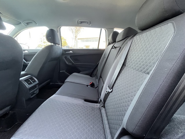 2019 Volkswagen Tiguan S photo 4