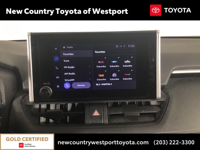2023 Toyota RAV4 LE photo 14