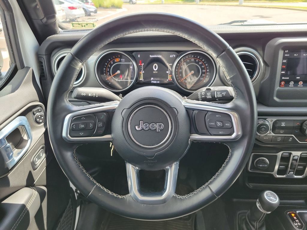 2021 Jeep Wrangler Unlimited Sahara photo 23