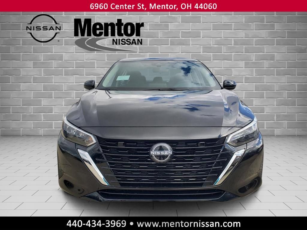 2025 Nissan Sentra SV photo 2