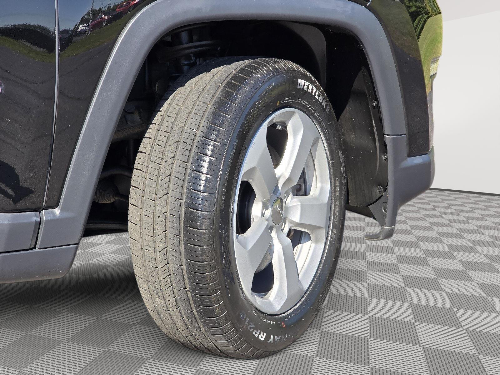 2019 Jeep Compass North Edition Latitude photo 13