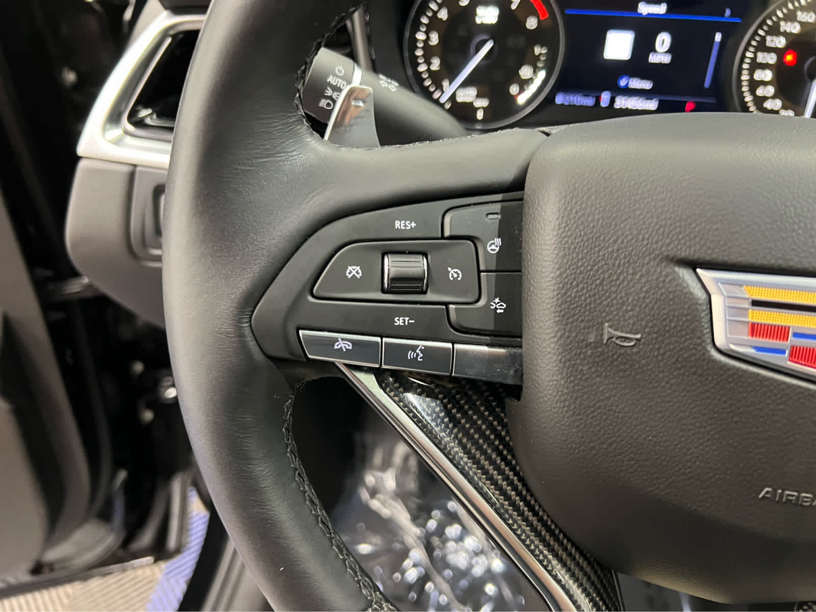 2024 Cadillac XT6 Sport photo 4